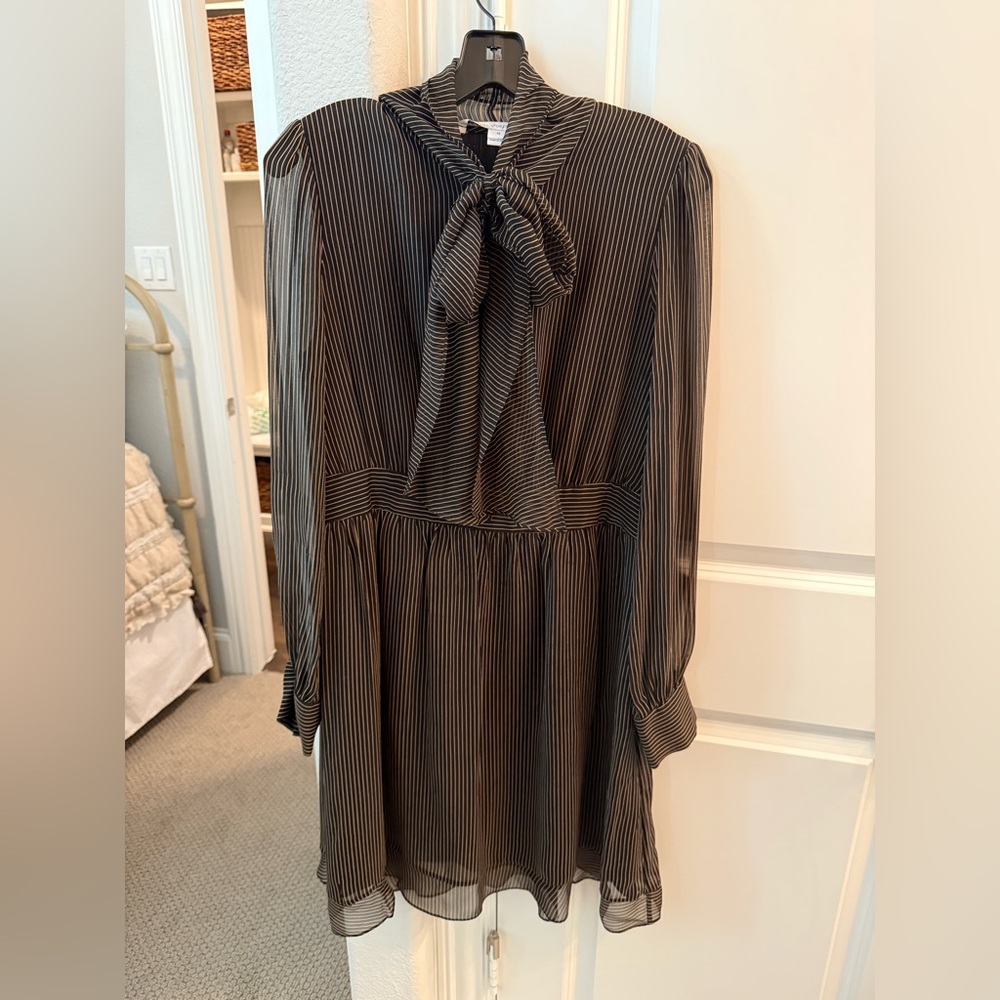 Diane Von Furstenberg Black and White Pinstripe Long Sleeve Dress